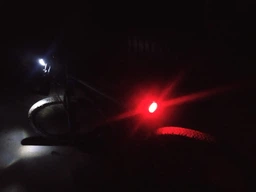 Фонарь велосипедный Westinghouse LED WF1509-4LR03BP с щелочными ААА батарейками в комплекте (0889554005835) фото от покупателей 2