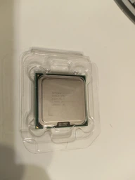 Процессор Intel Core 2 Quad Q9500 2.83GHz/6M/1333 (SLGZ4) s775, tray фото от покупателей 1