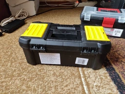 Ящик инструментальный Stanley Essential TB пластиковый с металлическим замком 32x18.8x13.2 см (STST1-75515)