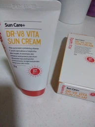 Витаминизированный солнцезащитный крем для лица FarmStay DR.V8 Vita Sun Cream SPF 50+ PA+++, 70мл (8809809805456)