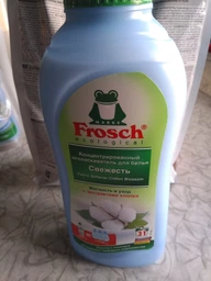 Кондиціонер-ополіскувач Frosch Свіжість 750 мл (4001499118913)