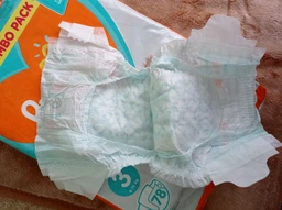 Підгузки Pampers Sleep & Play Розмір 3 (Midi) 6-10 кг 58 шт (4015400224211) фото від покупців 9