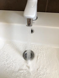 Насадка для крана з LED підсвіткою UFT Led Water фото від покупців 7