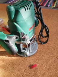 Фрезер POF 1200 AE BOSCH (0.603.26A.100)