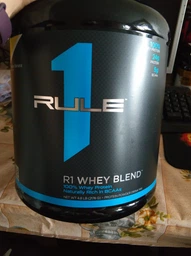 Протеин Rule One Proteins R1 Whey Blend 2270 g /70 servings/ Birthday Cake фото от покупателей 10