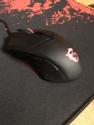 Миша MSI Clutch GM08 Gaming Mouse USB Black (S12-0401800-CLA) фото від покупців 2