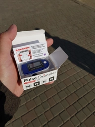 Электронный пульсоксиметр на палец JETIX Pulse Oximeter Blue + батарейки в комплекте (Гарантия 12 месяцев) фото от покупателей 5