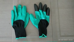Садові рукавички з кігтями Garden Genie Gloves фото від покупців 4