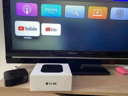 Apple TV 4K 32GB (MQD22RS/A)