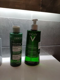 Шампунь-скраб Vichy Dercos для глубокого очищения кожи головы и волос против устойчивой перхоти и избытка себума 250 мл (3337875736459) фото от покупателей 2