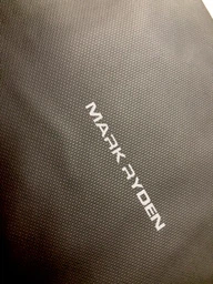 Компактный рюкзак для ноутбука 15.6 дюймов Mark Ryden MR9813 с ортопедической спинкой (Черный) фото от покупателей 1
