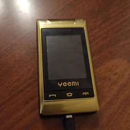 Мобільний телефон смартфон Tkexun G10 (Yeemi G10-C, Happyhere F7) gold. Dual display - екран 3,5'', 2 SIM, 3000 мАг фото від покупців 1