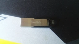 Флеш память USB SANDISK Ultra Flair 64GB USB 3.0 Silver/Blue (SDCZ73-064G-G46B)