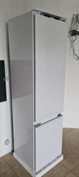 Встраиваемый холодильник Beko BCNA306E3S