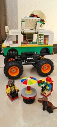 Конструктор LEGO Creator Грузовик «Монстрбургер» 499 деталей (31104) фото от покупателей 3