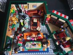 Lego Ideas Друзі Центральний парк Кафе Друзів 21319 фото від покупців 5