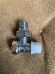 Кран радиаторный угловой ARCO 1/2" 507205 п/ключ