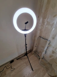 Кольцевая LED лампа LUMERTY (45см-75w) / светодиодное кольцо на штативе с креплением для телефона - для фото/видео, селфи, набор для блогеров, beauty-мастеров (75W - 5939) фото от покупателей 8
