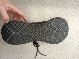 Мужские кроссовки для бега Nike Revolution 5 BQ3204-001 48.5 (14US) 32 см Черные (193151520821) фото от покупателей 2