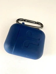 Чехол 2Е для Apple AirPods Pure Color Silicone Imprint 1.5 мм Fuchsia (2E-AIR-PODS-IBSI-1.5-FK) фото от покупателей 1