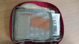 Аптечка Pinguin First Aid Kit 2020 Red, M (PNG 355031) фото от покупателей 2
