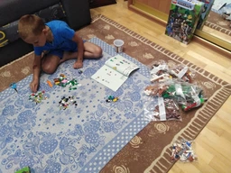 Lego Minecraft Сучасний будиночок на дереві 21174