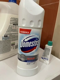 Засіб для чищення унітазу Domestos білий 750 мл (8712561346597) фото від покупців 5