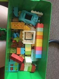 Конструктор LEGO DUPLO Classic Коробка с кубиками 65 деталей (10913) фото от покупателей 7