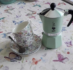 Гейзерна кофеварка Bialetti Rainbow на 6 чашок жовта фото від покупців 14