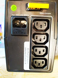 ДБЖ APC Back-UPS 800VA IEC (BX800LI)