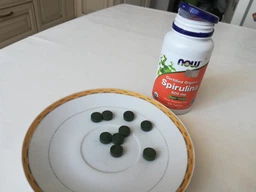 Натуральная добавка Now Spirulina 500 mg 100 tablet фото от покупателей 10