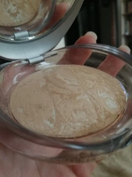 Пудра для лица Pupa Luminys Silky Baked Face Powder №04 Champagne 9 г (8011607099153) фото от покупателей 2