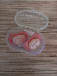 Пустушка Philips AVENT Ultra Air Нічна 6-18 міс для дівчаток 2 шт (SCF376/14) фото від покупців 3