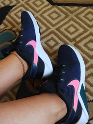 Женские кроссовки для тренировок Nike W Legend Essential 2 CQ9545-001 40.5 (9) 26 см (19449795812515) фото от покупателей 7