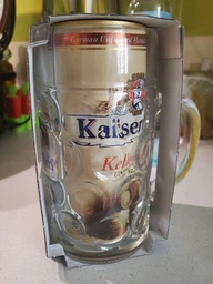 Подарунковий набір пиво Kaiserdom Kellerbier Krugset напівтемне нефільтроване 4.7% 1 л + кухоль 1 л (4004591137554) фото від покупців 4
