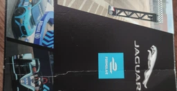 Конструктор LEGO Автомобілі Formula E Panasonic Jaguar Racing GEN2 та Jaguar I-PACE eTROPHY 565 деталей (76898) фото от покупателей 2