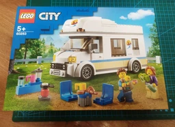 Конструктор LEGO City Great Vehicles Канікули в будинку на колесах 190 деталей (60283) фото від покупців 2