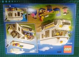 Конструктор LEGO City Great Vehicles Канікули в будинку на колесах 190 деталей (60283) фото від покупців 1