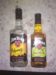 Ликер Jim Beam Honey 4 года выдержки 1 л 32.5% (5060045583048_5060045590299_080686043515) фото от покупателей 4