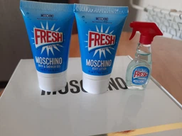 Набор Moschino Fresh Couture Туалетная вода 5 мл + Лосьон для тела 25 мл + Гель для душа 25 мл (8011003827909)