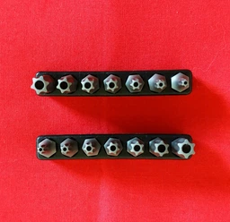 Набор бит TORX с отверстием TOPTUL 1/4" 7ед. (T10-T40) GAAV0703 фото от покупателей 4