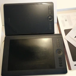 Графический планшет Wacom Intuos Pro M (PTH-660-N) фото от покупателей 2