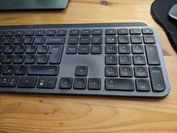 Клавиатура беспроводная Logitech MX Keys Advanced Wireless Illuminated Graphite (920-009417) фото от покупателей 13