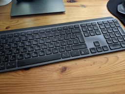 Клавиатура беспроводная Logitech MX Keys Advanced Wireless Illuminated Graphite (920-009417) фото от покупателей 14