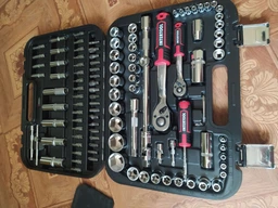 Набір інструменту Intertool 1/4" x 1/2" 110 од. Storm (ET-8110) фото від покупців 4