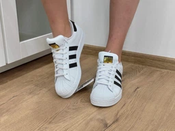 Детские кеды для мальчика adidas Originals Superstar 50 C FU7714 27 (10KUK) Белые с черным (4062056443862) фото от покупателей 1