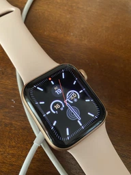 Смарт-часы Apple Watch SE GPS 40mm Gold Aluminium Case with Pink Sand Band (MYDN2UL/A) фото от покупателей 4
