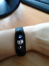 Фитнес-браслет Xiaomi Mi Band 5 Black (XMSH10HM) Международная версия фото от покупателей 9
