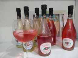 Коктейль винный игристый Martini Spritz Rosato розовое полусладкое 0.75 л 8% (8000570859901)