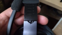 Ігрова гарнітура JBL Quantum 200 Black (JBLQUANTUM200BLK) фото від покупців 10